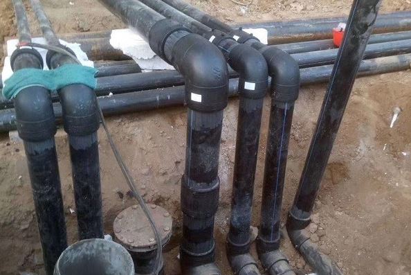 چگونه تکنیک های همجوشی بر خواص ضد نشتی اتصالات HDPE تأثیر می گذارد؟